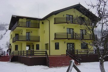 Romania Privát Moeciu de Jos, Exterior